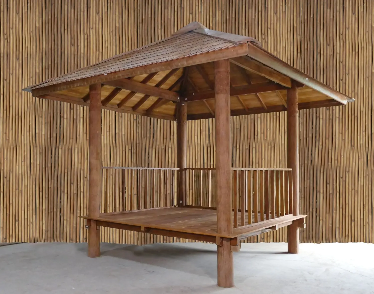  Product image 10 of the product “Gazebo 420x414x410cm Model1, only in Bankirai, with a fence on three sides. ”